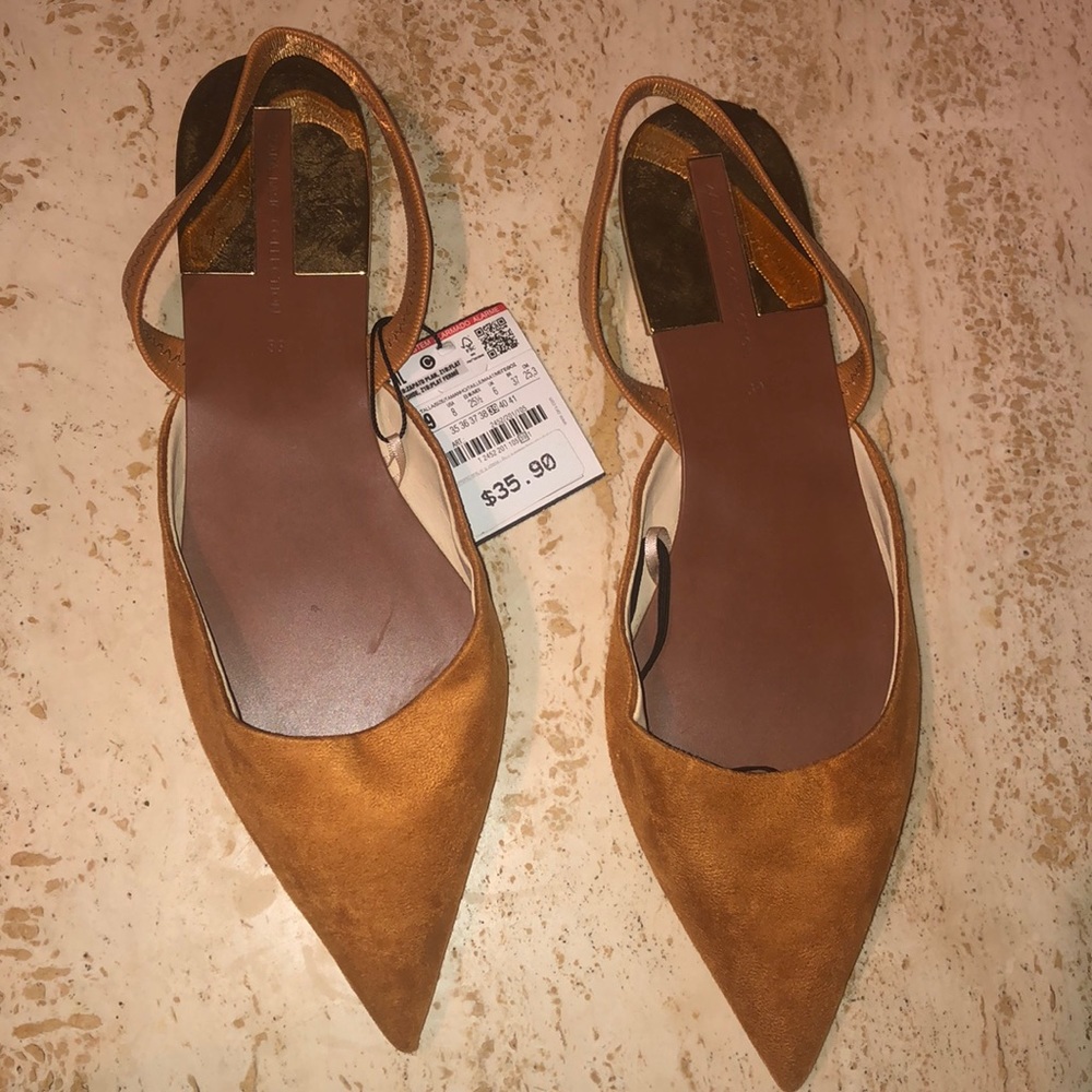 Brand New Size 8 Zara Flats